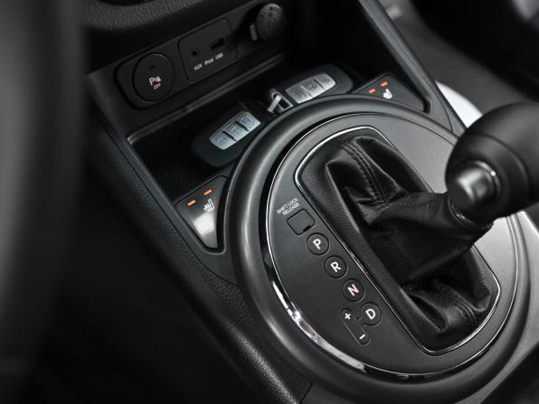 Kia Sportage III с пробегом 2012 года, цена 1 099 000 рублей, 254000 км, внедорожник, Автокод Объявления