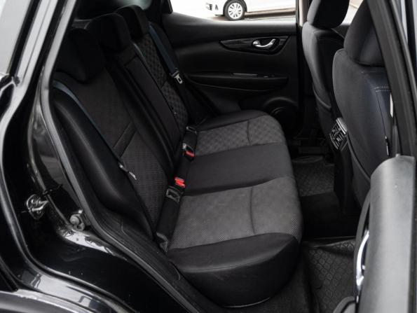 Nissan Qashqai II с пробегом 2018 года, цена 1 690 000 рублей, 104208 км, внедорожник, Автокод Объявления