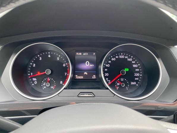 Volkswagen Tiguan II Рестайлинг с пробегом 2020 года, цена 3 099 000 рублей, 123038 км, внедорожник, Автокод Объявления