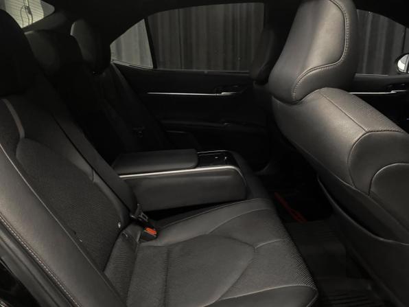 Toyota Camry VIII (XV70) Рестайлинг с пробегом 2021 года, цена 3 149 000 рублей, 84000 км, седан, Автокод Объявления