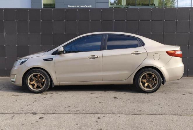 Kia Rio III с пробегом 2014 года, цена 1 020 000 рублей, 92950 км, седан, Автокод Объявления