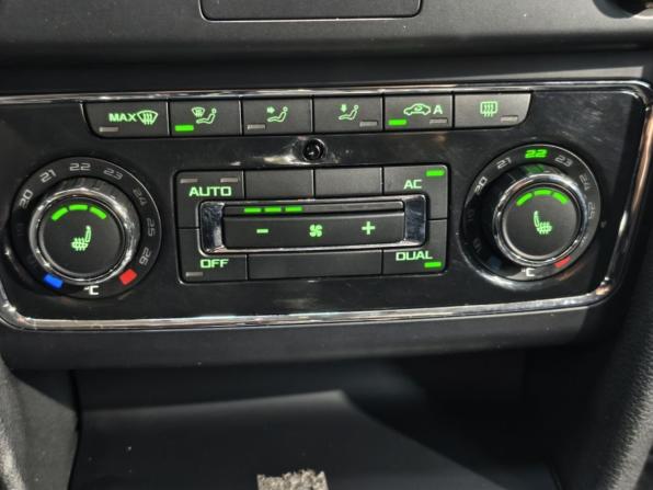 Skoda Superb II с пробегом 2012 года, цена 855 300 рублей, 299897 км, лифтбек, Автокод Объявления