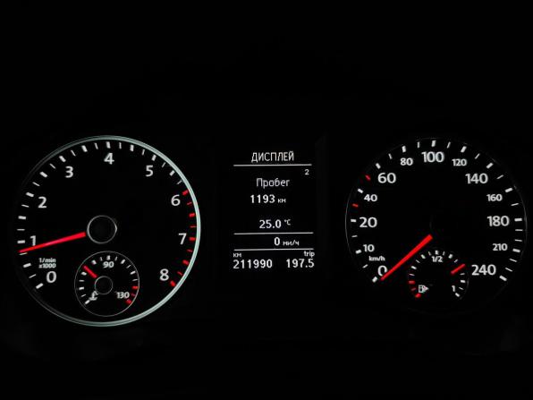 Volkswagen Tiguan I Рестайлинг с пробегом 2013 года, цена 818 000 рублей, 211986 км, внедорожник, Автокод Объявления
