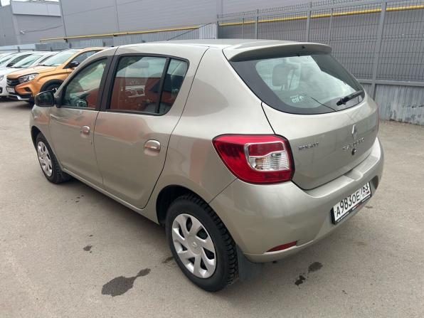 Renault Sandero II с пробегом 2018 года, цена 779 900 рублей, 182738 км, хэтчбек, Автокод Объявления