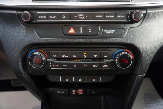 Kia Ceed III с пробегом 2019 года, цена 1 470 000 рублей, 231000 км, универсал, Автокод Объявления