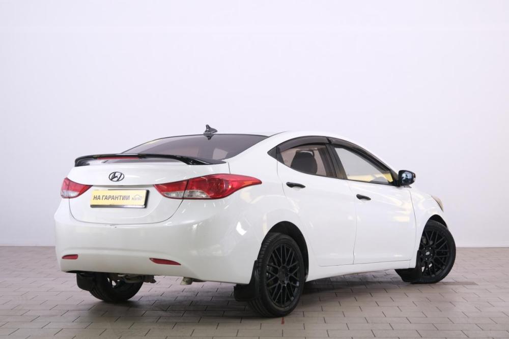 Hyundai Avante V Омск  - изображение 7