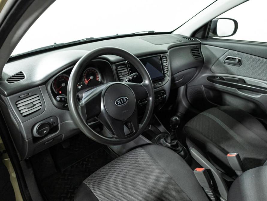 Kia Rio II Рестайлинг Санкт-Петербург  - изображение 11