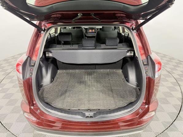 Toyota RAV4 IV (XA40) Рестайлинг с пробегом 2016 года, цена 2 070 000 рублей, 182000 км, внедорожник, Автокод Объявления