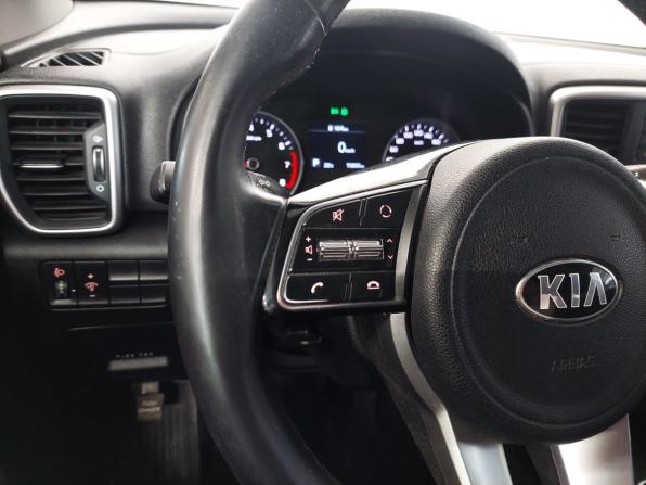 Kia Sportage IV Рестайлинг с пробегом 2020 года, цена 2 530 000 рублей, 70000 км, внедорожник, Автокод Объявления