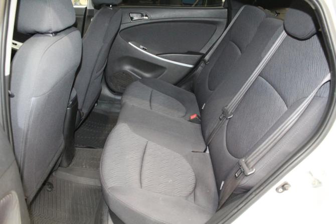 Hyundai Solaris I с пробегом 2013 года, цена 760 000 рублей, 215930 км, седан, Автокод Объявления