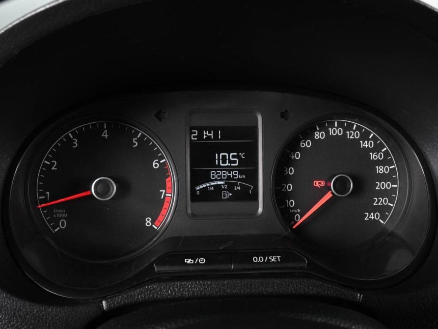 Volkswagen Polo V Рестайлинг Ростов-на-Дону  - изображение 15