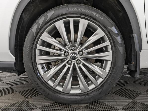 Toyota Highlander IV (XU70) с пробегом 2024 года, цена 4 940 000 рублей, 34400 км, внедорожник, Автокод Объявления