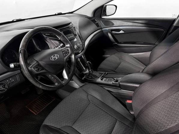 Hyundai i40 I Рестайлинг с пробегом 2016 года, цена 1 139 000 рублей, 210000 км, седан, Автокод Объявления