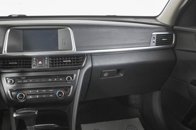 Kia Optima IV с пробегом 2018 года, цена 1 949 000 рублей, 126300 км, седан, Автокод Объявления