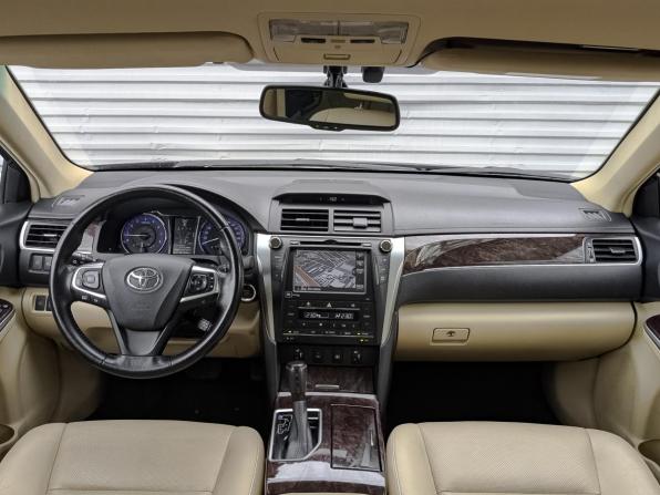 Toyota Camry VII (XV50) Рестайлинг с пробегом 2017 года, цена 2 395 000 рублей, 141899 км, седан, Автокод Объявления