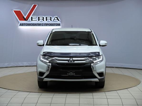 Mitsubishi Outlander III Рестайлинг 2 с пробегом 2015 года, цена 1 390 000 рублей, 294366 км, внедорожник, Автокод Объявления