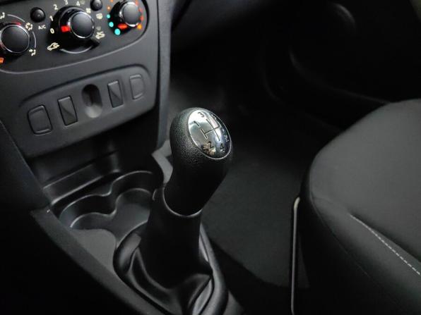 Renault Logan II Рестайлинг с пробегом 2020 года, цена 1 068 000 рублей, 103366 км, седан, Автокод Объявления