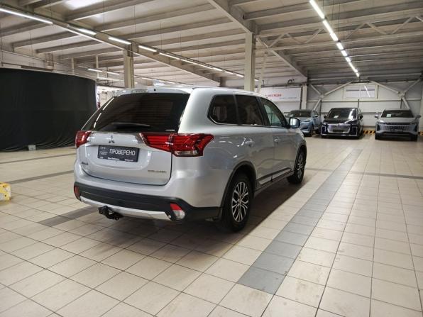 Mitsubishi Outlander III Рестайлинг 2 с пробегом 2017 года, цена 1 990 000 рублей, 145215 км, внедорожник, Автокод Объявления