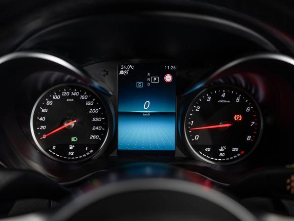 Mercedes-Benz C-Класс IV (W205) Рестайлинг с пробегом 2019 года, цена 2 980 000 рублей, 39000 км, седан, Автокод Объявления