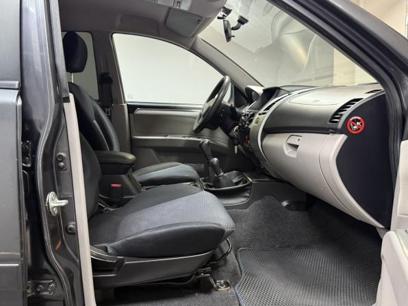 Mitsubishi Pajero Sport II с пробегом 2010 года, цена 1 400 000 рублей, 250000 км, внедорожник, Автокод Объявления