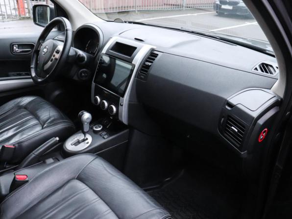 Nissan X-Trail II Рестайлинг с пробегом 2012 года, цена 1 305 000 рублей, 208209 км, внедорожник, Автокод Объявления
