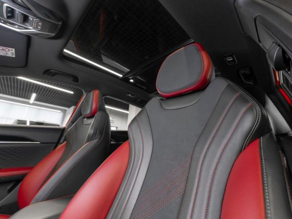 Geely Coolray I Рестайлинг с пробегом 2023 года, цена 2 160 000 рублей, 15903 км, внедорожник, Автокод Объявления