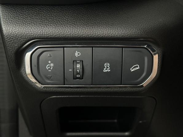 Haval Jolion I Рестайлинг с пробегом 2024 года, цена 2 050 000 рублей, 45565 км, внедорожник, Автокод Объявления
