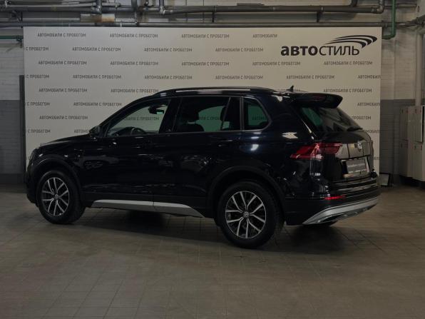 Volkswagen Tiguan II с пробегом 2019 года, цена 2 399 000 рублей, 150000 км, внедорожник, Автокод Объявления