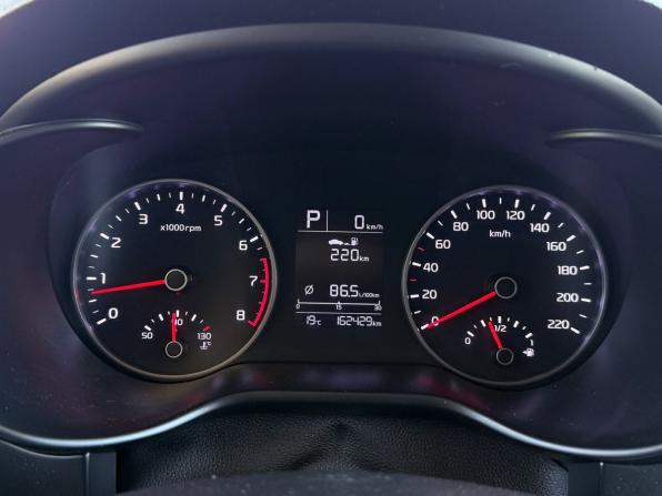 Kia Rio IV с пробегом 2018 года, цена 1 199 000 рублей, 162428 км, хэтчбек, Автокод Объявления