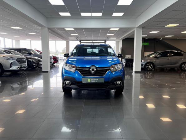 Renault Logan II Рестайлинг с пробегом 2019 года, цена 1 095 000 рублей, 122948 км, седан, Автокод Объявления
