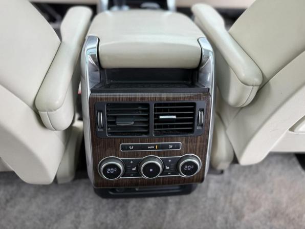 Land Rover Range Rover Sport II с пробегом 2014 года, цена 4 190 000 рублей, 220000 км, внедорожник, Автокод Объявления