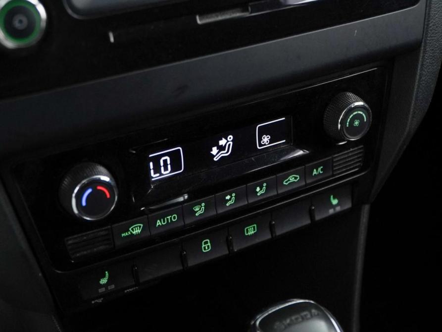 Skoda Rapid I Москва  - изображение 16