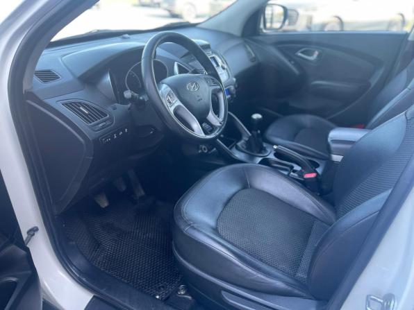 Hyundai ix35 I с пробегом 2011 года, цена 950 000 рублей, 186237 км, внедорожник, Автокод Объявления