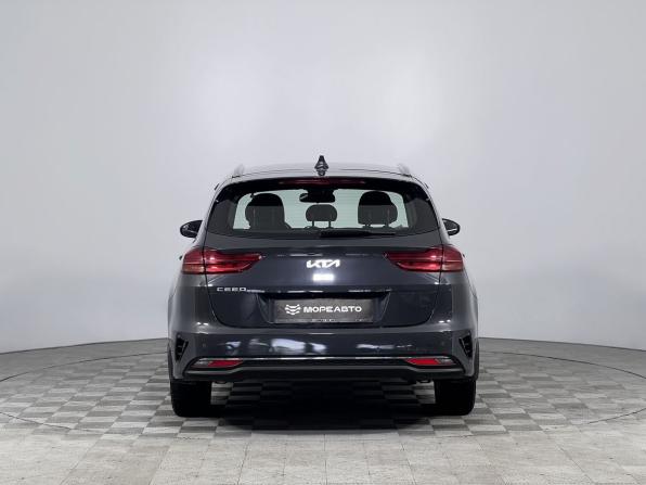 Kia Ceed III Рестайлинг с пробегом 2022 года, цена 2 180 000 рублей, 50500 км, универсал, Автокод Объявления