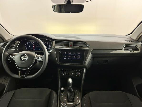 Volkswagen Tiguan II с пробегом 2017 года, цена 2 430 000 рублей, 99299 км, внедорожник, Автокод Объявления