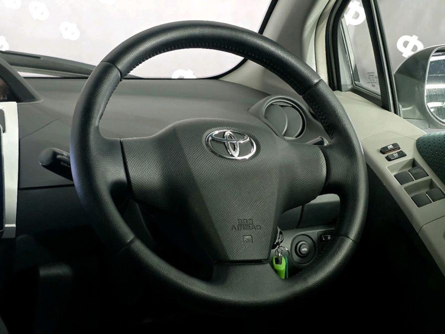 Toyota Vitz II (XP90) Новосибирск  - изображение 14