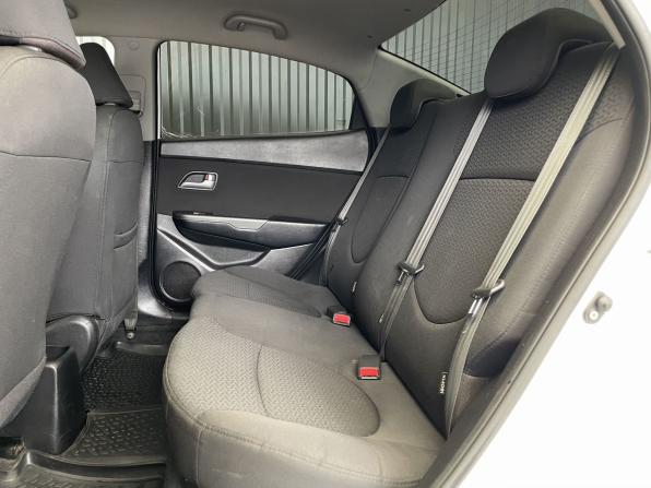 Kia Rio III с пробегом 2012 года, цена 500 000 рублей, 260000 км, седан, Автокод Объявления