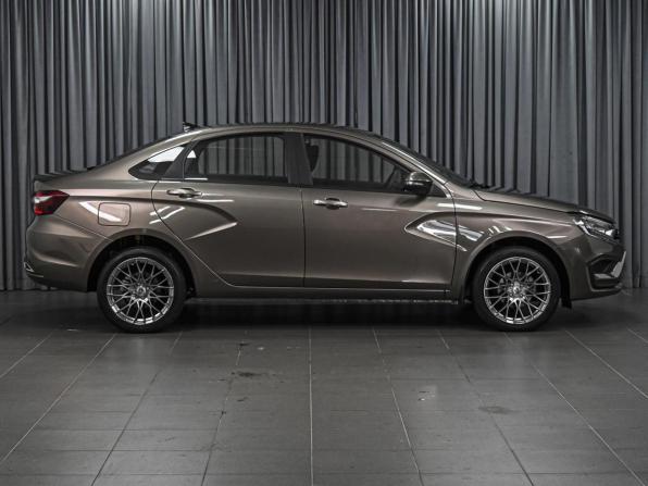 Lada (ВАЗ) Vesta I Рестайлинг (NG) с пробегом 2024 года, цена 1 399 000 рублей, 18907 км, седан, Автокод Объявления