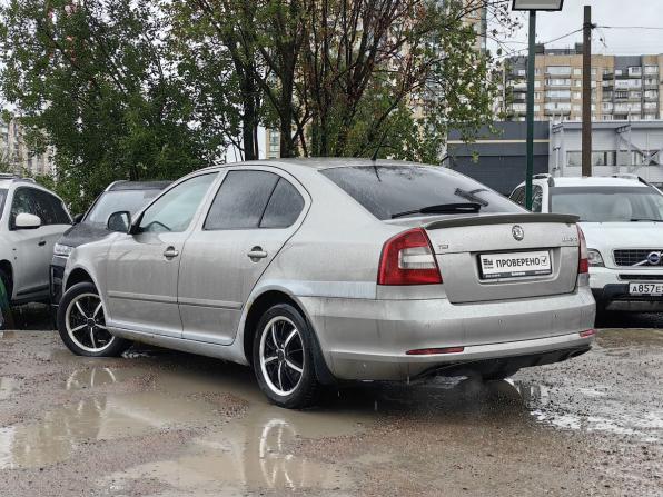 Skoda Octavia II (A5) Рестайлинг с пробегом 2012 года, цена 549 000 рублей, 307000 км, лифтбек, Автокод Объявления