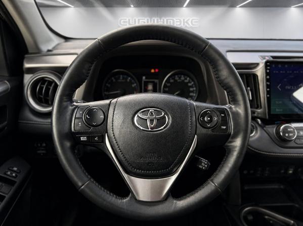 Toyota RAV4 IV (XA40) Рестайлинг с пробегом 2019 года, цена 2 899 000 рублей, 143886 км, внедорожник, Автокод Объявления