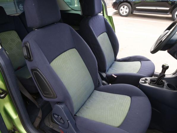 Peugeot 1007 с пробегом 2006 года, цена 244 000 рублей, 120000 км, хэтчбек, Автокод Объявления