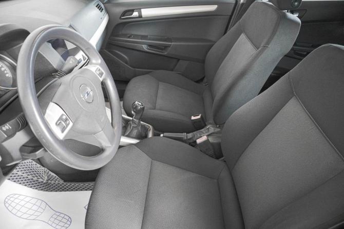 Opel Astra H Рестайлинг с пробегом 2007 года, цена 399 000 рублей, 219086 км, хэтчбек, Автокод Объявления