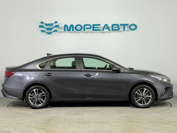 Kia Cerato IV Рестайлинг с пробегом 2021 года, цена 2 450 000 рублей, 49000 км, седан, Автокод Объявления
