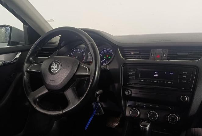 Skoda Octavia III (A7) с пробегом 2014 года, цена 920 000 рублей, 240203 км, лифтбек, Автокод Объявления