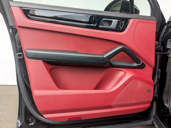Porsche Cayenne III с пробегом 2020 года, цена 6 800 000 рублей, 85775 км, внедорожник, Автокод Объявления
