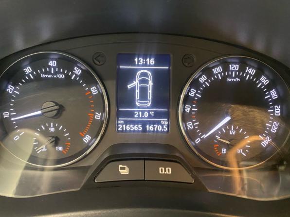 Skoda Fabia II Рестайлинг с пробегом 2011 года, цена 579 000 рублей, 216000 км, хэтчбек, Автокод Объявления