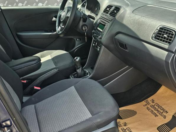 Volkswagen Polo V с пробегом 2012 года, цена 630 000 рублей, 246000 км, седан, Автокод Объявления