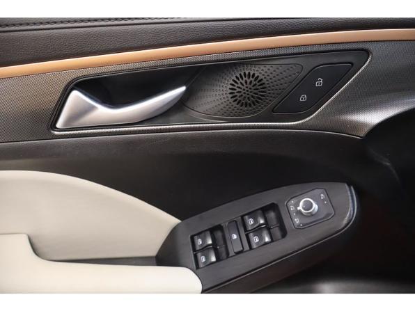 Haval Jolion I с пробегом 2023 года, цена 1 479 000 рублей, 96106 км, внедорожник, Автокод Объявления