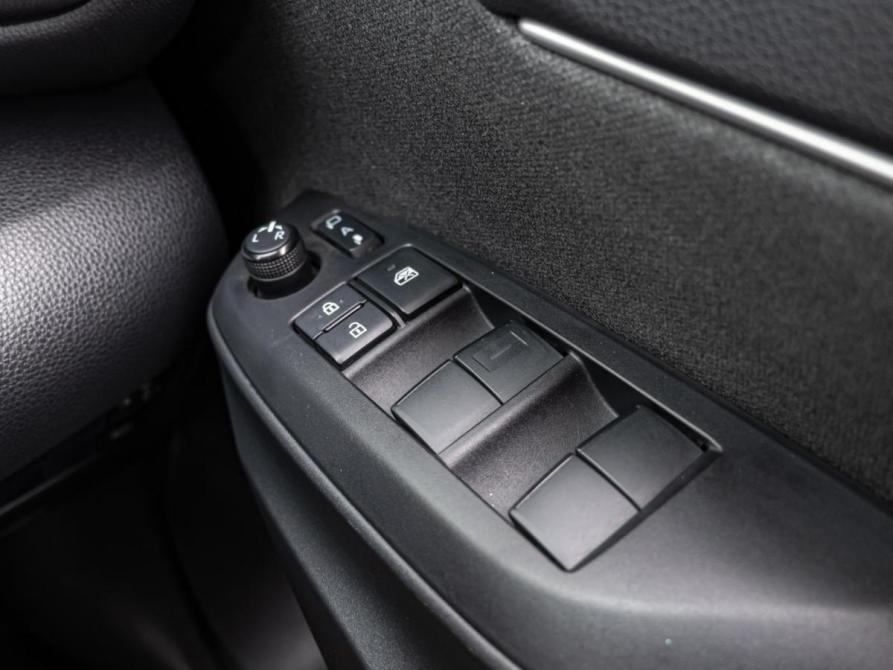 Toyota Yaris Cross I Краснодар  - изображение 19