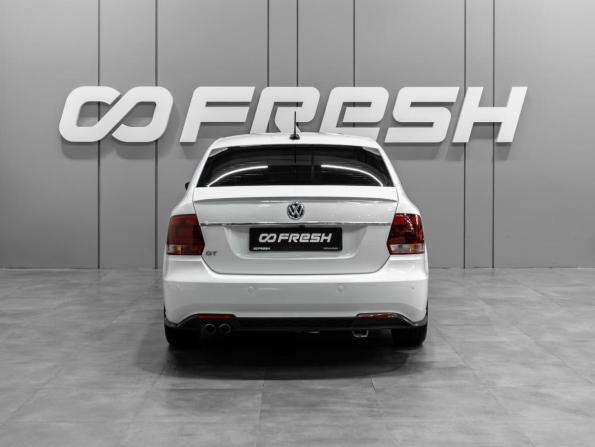 Volkswagen Polo V Рестайлинг с пробегом 2017 года, цена 1 279 000 рублей, 160415 км, седан, Автокод Объявления